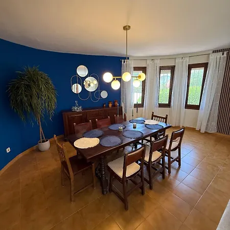 Villa La De - The Crown Of